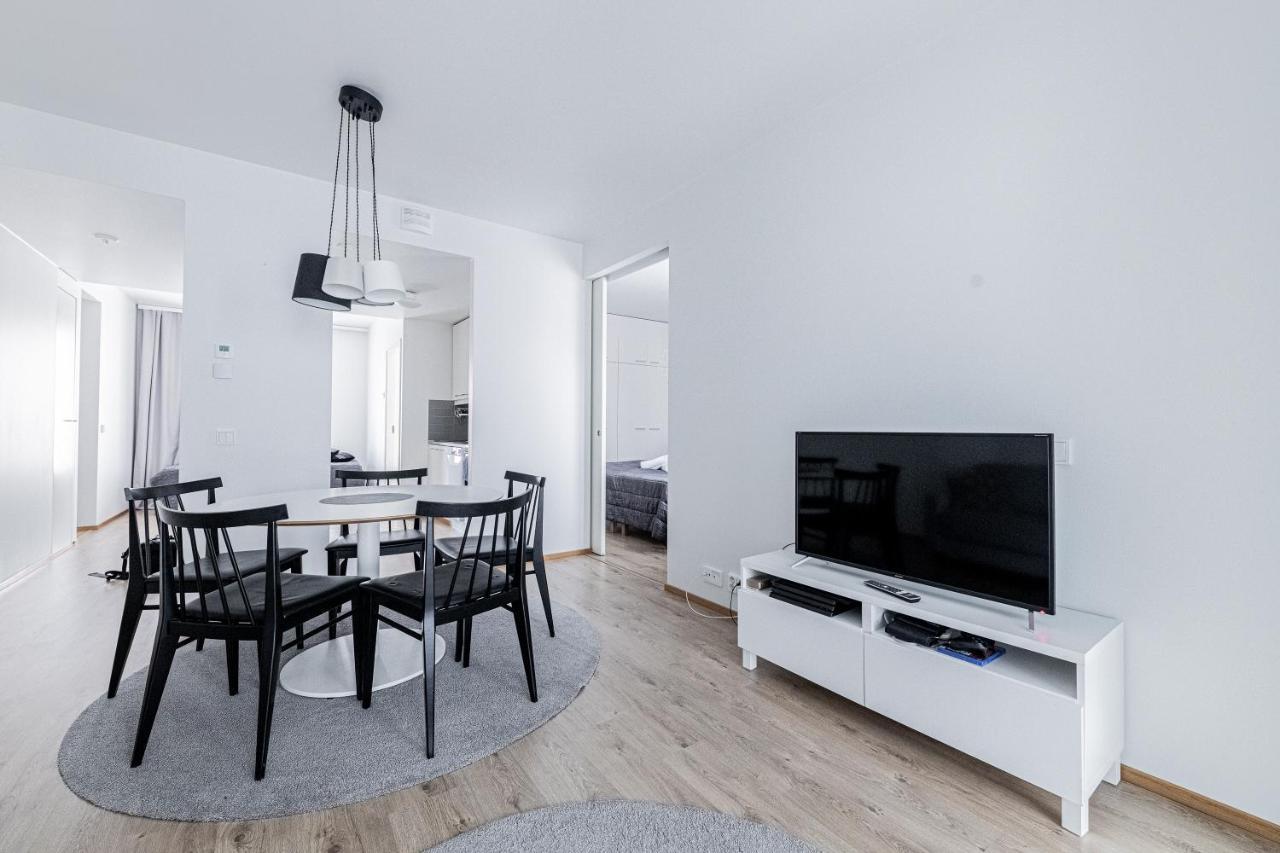 Apartment, Sleepwell, Tyynimeri With Private Parking And Optional Private Sauna Helsinki Exterior foto