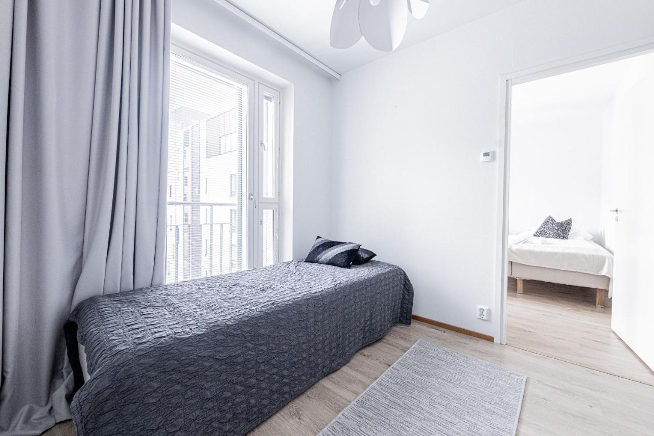 Apartment, Sleepwell, Tyynimeri With Private Parking And Optional Private Sauna Helsinki Exterior foto